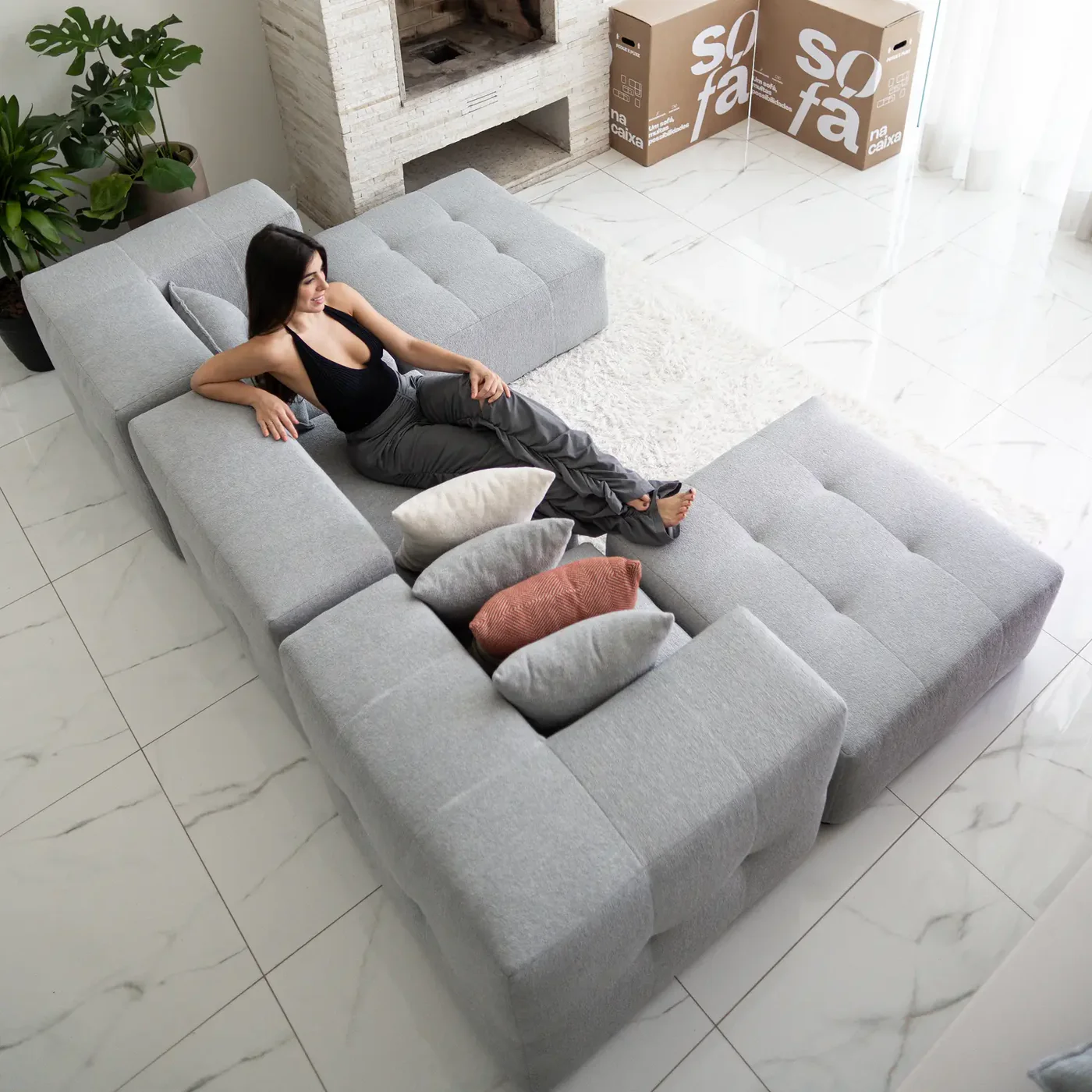 Sofá modular de 2 plazas en tejido Boucle - 1 reposabrazos - Gris