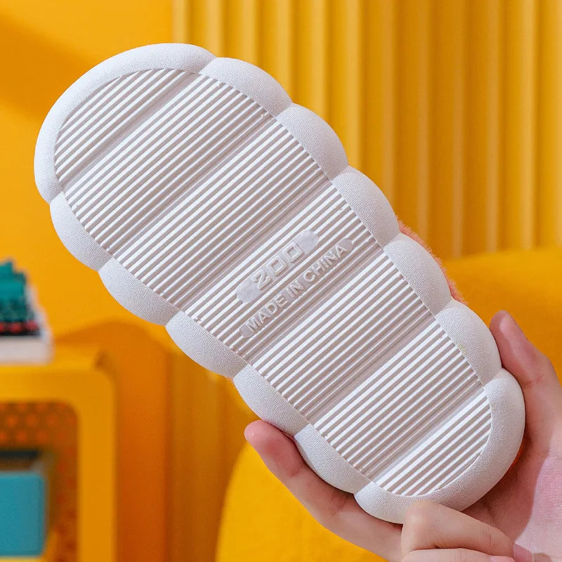 Lindas zapatillas de algodón para niños de invierno