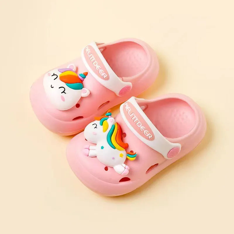 Zapatillas de interior antideslizantes y suaves.