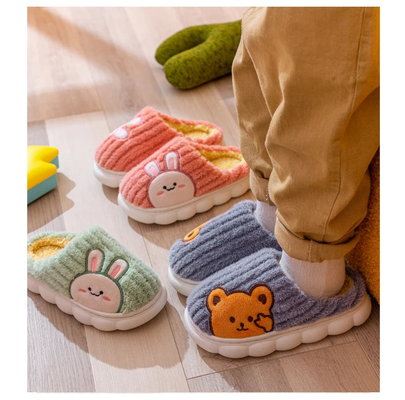 Lindas zapatillas de algodón para niños de invierno