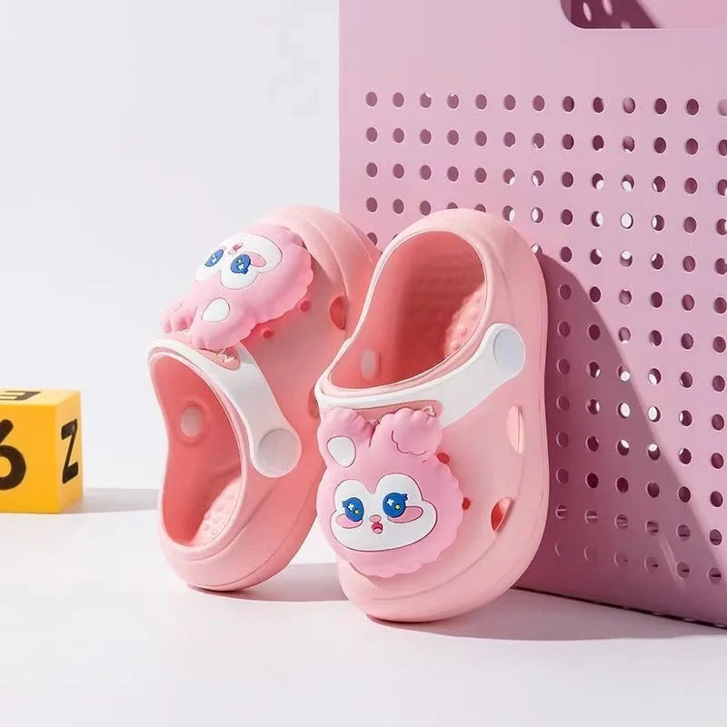 Zapatillas de interior antideslizantes y suaves.